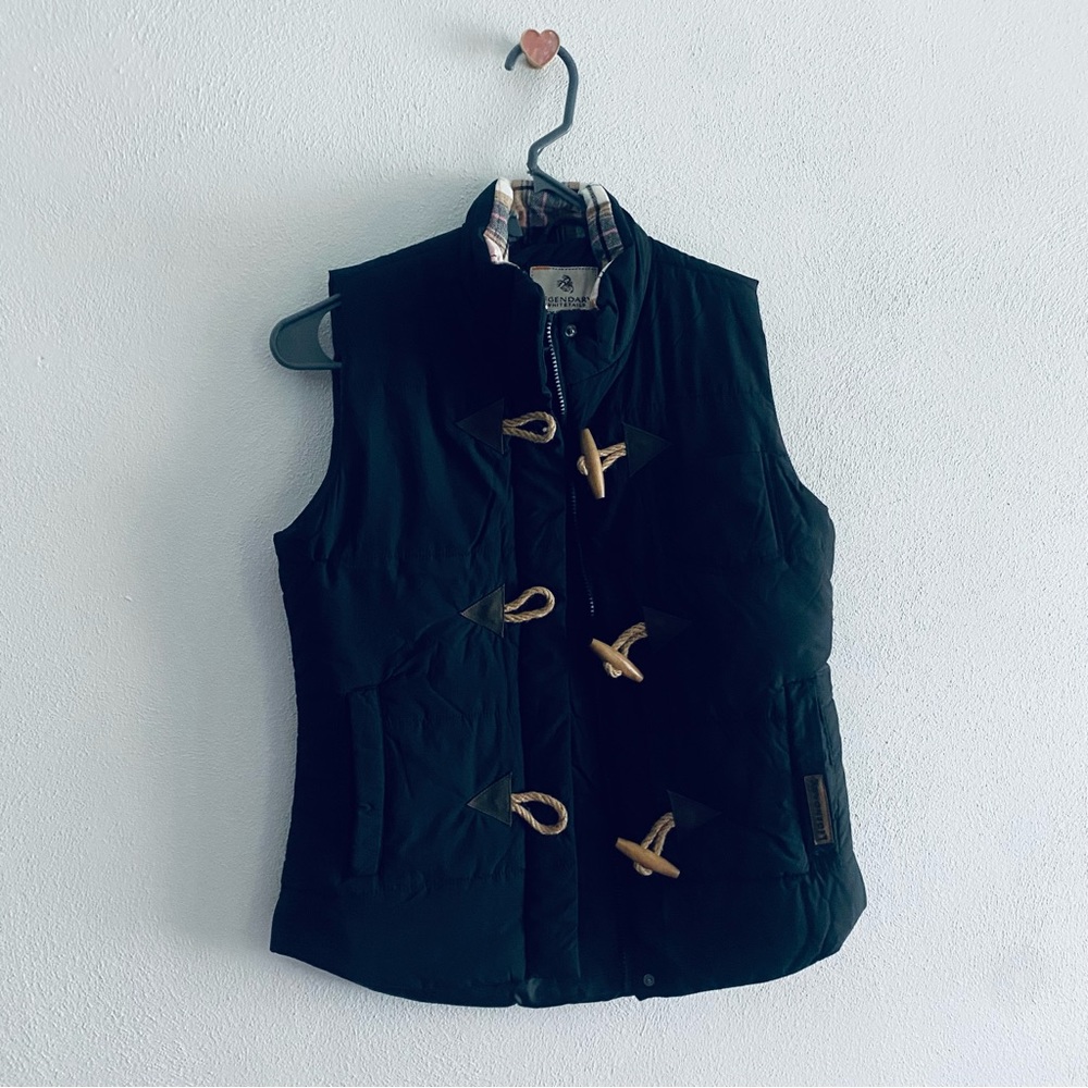Legendary Whitetails black puffer vest